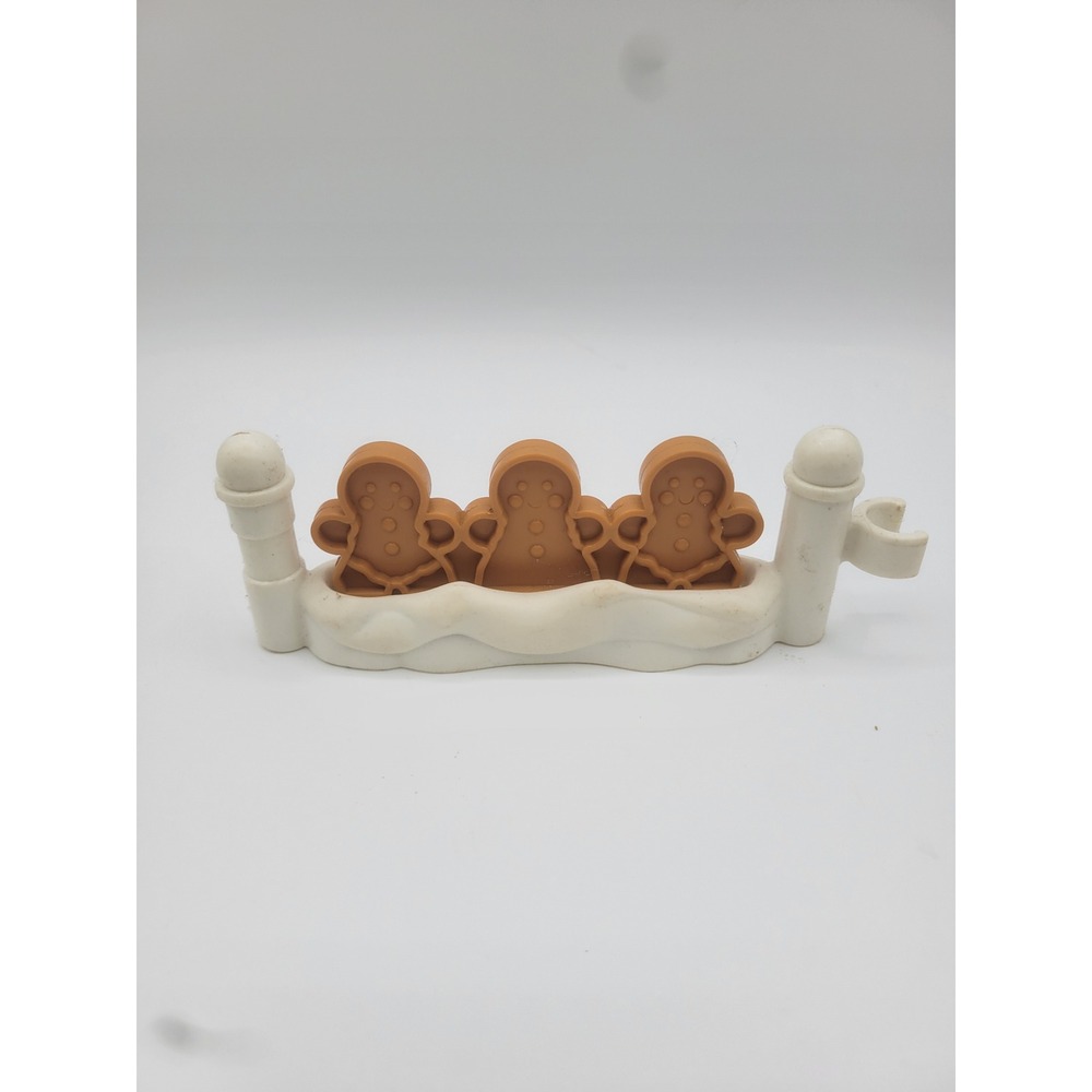 Fisher Price Little People Gingerbread Man Fence Christmas Holiday Toy Part